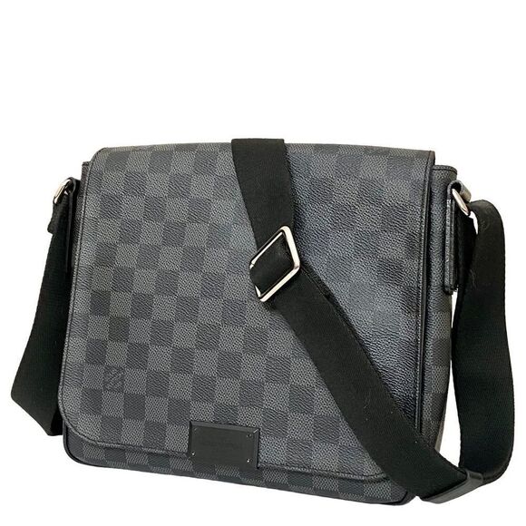 LOUIS VUITTON Damier Graphite District PM Shoulder Crossbody Bag 💼 - Picture 3 of 17